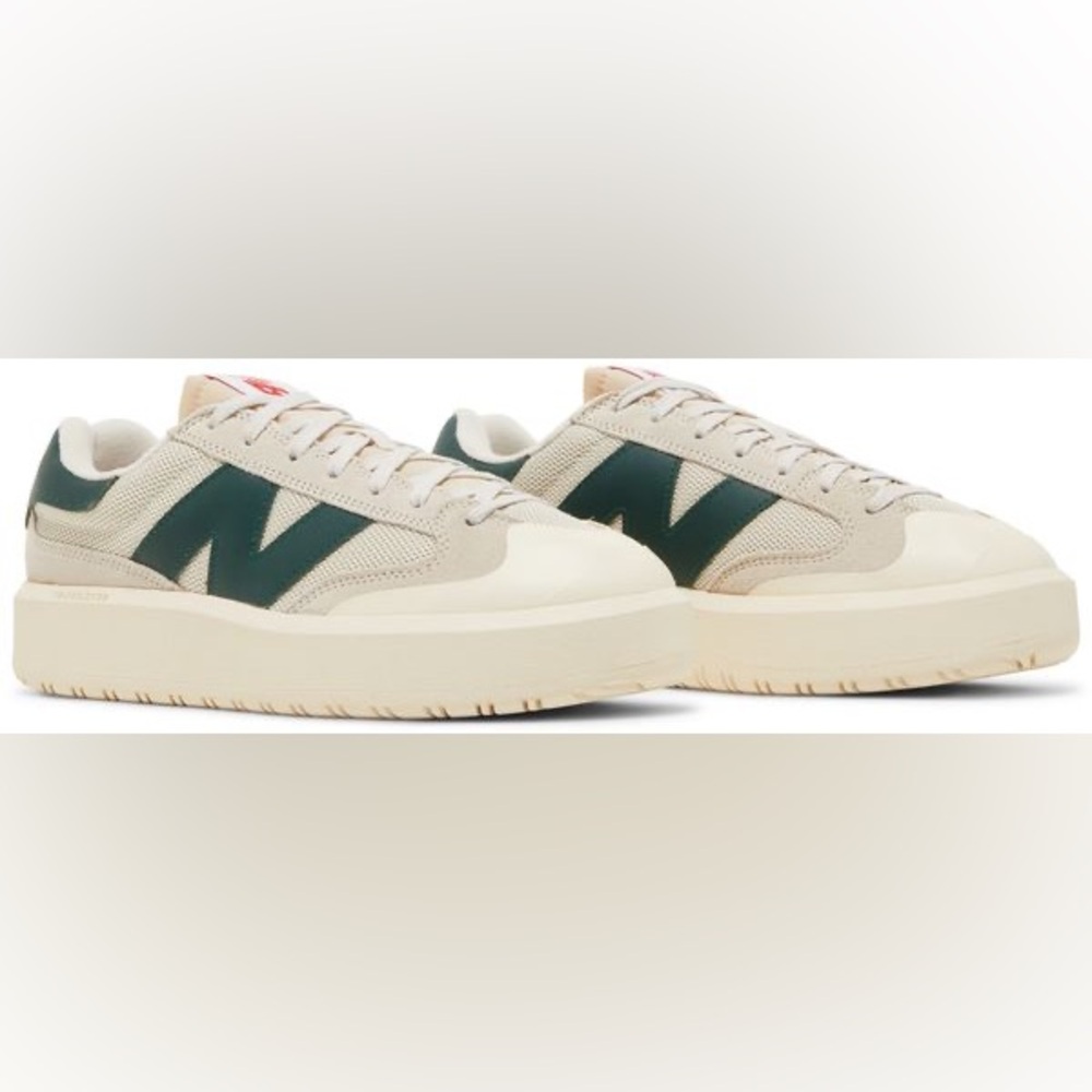 New Balance CT302 White Nightwatch Green Men’s Size 8/ Women’s 9.5